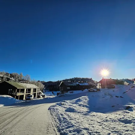 Sirdal Tjorhom, Inc 2 Skilift Passes For The Whole Stay, Walking Distance From Slope Dom wakacyjny Sinnes